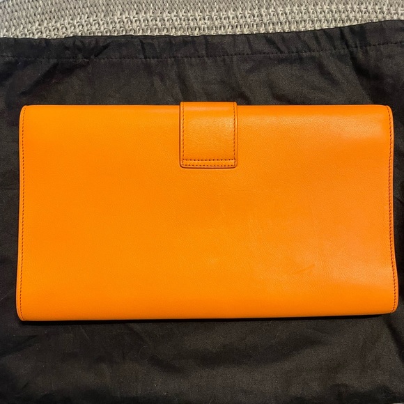 Yves Saint Laurent Classic Y Ligne Clutch Orange w/ Gold - Picture 10 of 13